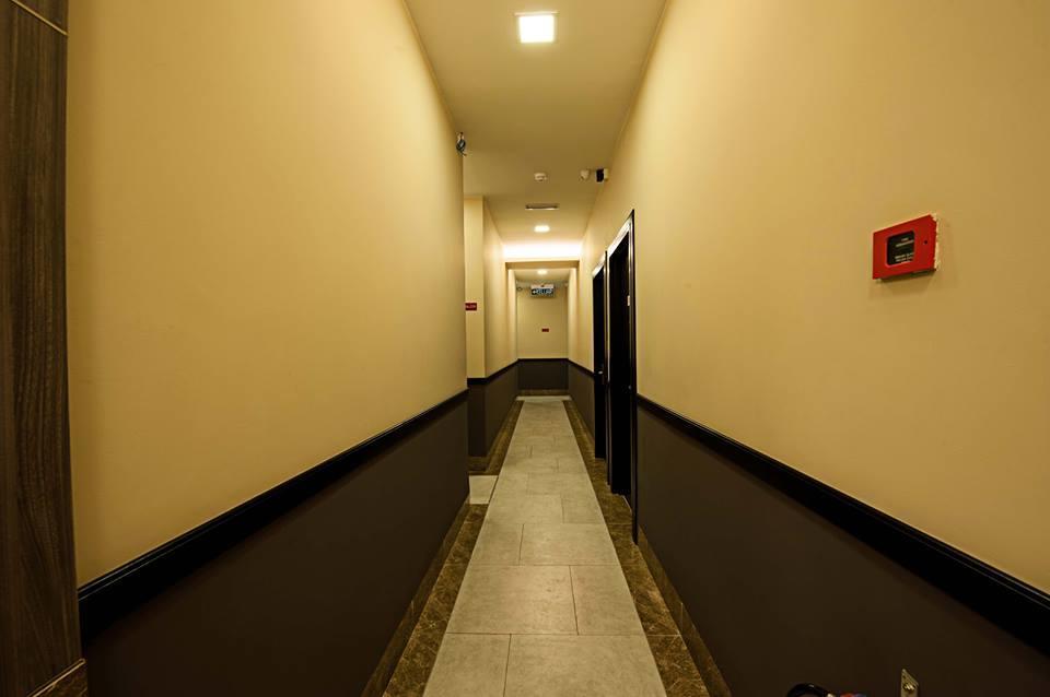 Seven Hotel Putatan Ngoại thất bức ảnh